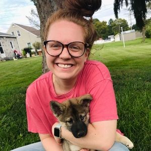 Meet your Posher, Angie